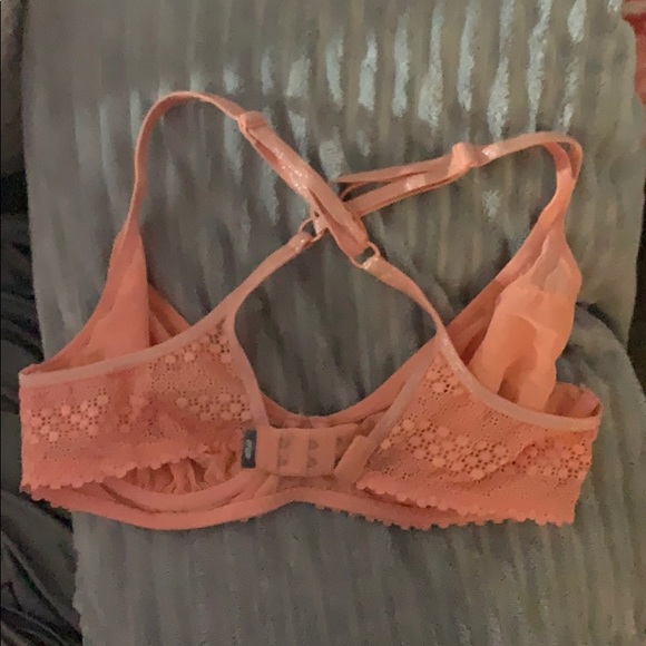 EUC Aerie sz 34D - Picture 3 of 3